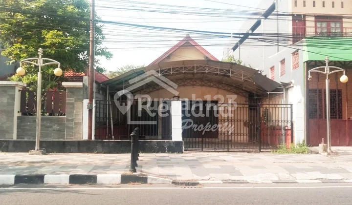 House in Indraprasta, Semarang Code 4950 House in Indraprasta, Semarang Code 4950