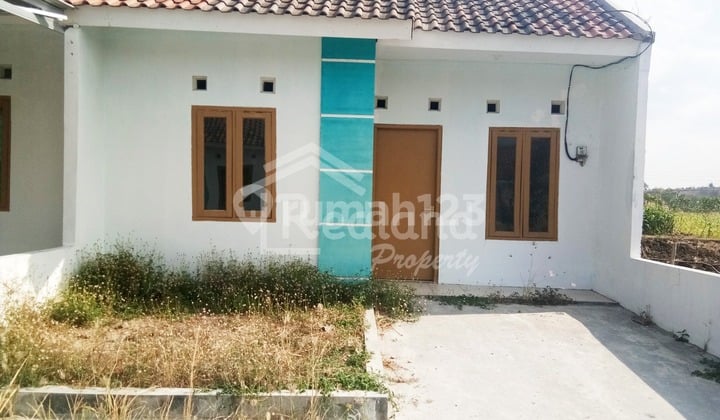 Rumah di Perum Griya Batur Asri , Mranggen Si Me 5565
