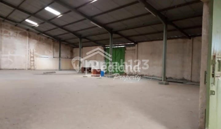 Gudang di Kawasan Industri Terboyo , Semarang Vn 4114