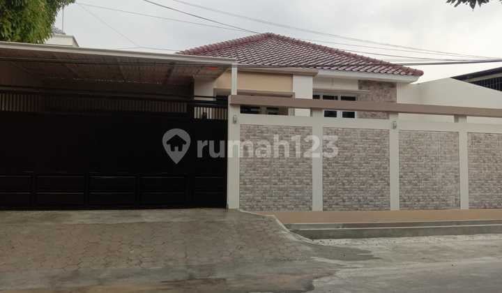 Rumah Baru, Bagus Strategis, Tengah Kota Semarang Si 5857