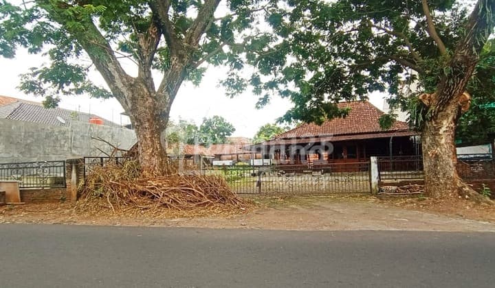 Land in the Banyumanik Area, Semarang 6231