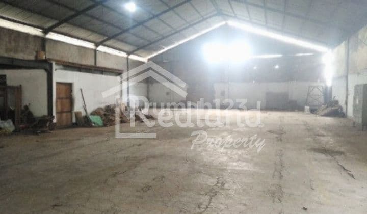 Gudang di Slamet Riyadi , Bawen ( Si 7934 )