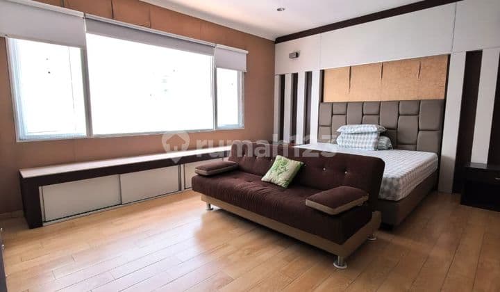 Rumah 2 Lantai Pik - Cendana
