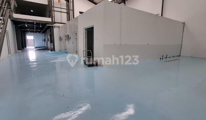Gudang Besar 1.995 M² + Office, Cold Storage & Central Kitchen - Sertifikat HGB