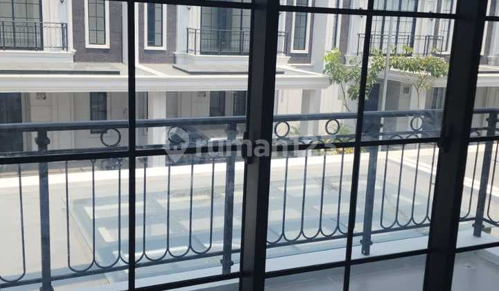 Di Sewakan Rumah Villa Pasir Putih Uk 8X15, Semi Furnish