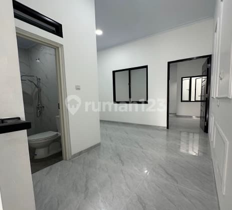 FOR SALE Rumah Tanjung Duren Uk 3,5x19,2m2, Full Renov, Nego!