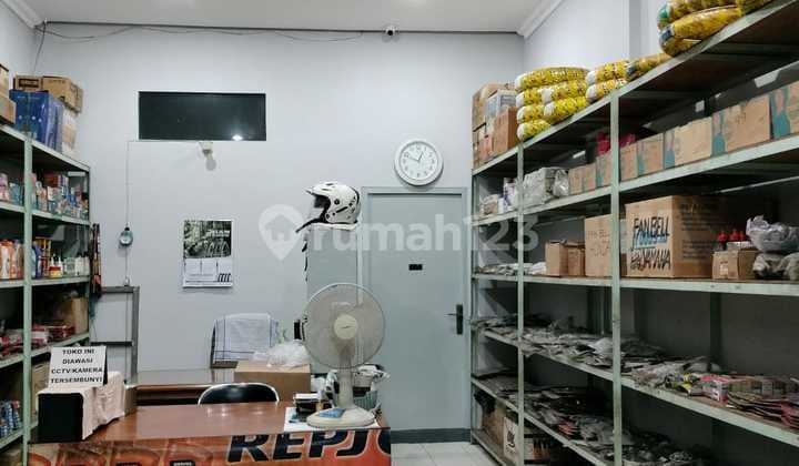 Dijual Cepat Ruko 3 Lantai di Cengkareng LT 4X24m, Harga Negoo!