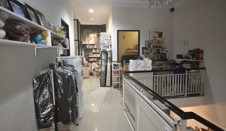 For Sale Green Garden House LT 8x18, Semi Furnished, Negotiable Price