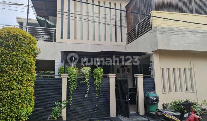Dijual Rumah Metro Permata 1 LB 220m2, Fully Furnished!
