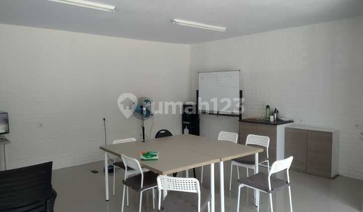 Disewakan Gudang BSD LT 12x25m2. Harga Negoo!