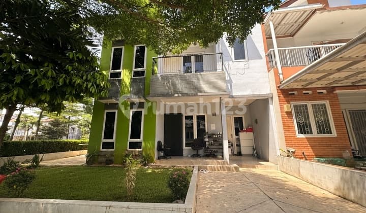 For Sale House Near Bxc Mall in Bintaro Hill