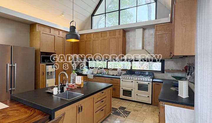 Siap Huni, Rumah, 2 Lantai, SHM Aristoteles Scientia di Gading Serpong