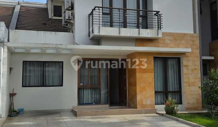 House, 2 Floors, Freehold Title, Green Cove Cluster in BSD City. Price Negotiable.