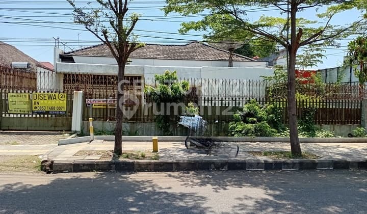 Rumah Lama Di Jalan Wahidin Kota Cirebon