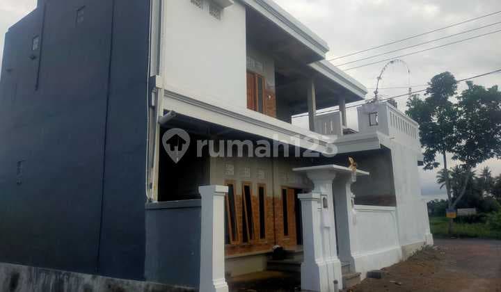 Rumah Minimalis di Blahbatuh