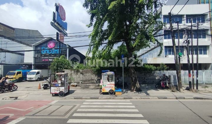 Dijual kavling pinggir jalan raya di Mangga Besar Jakarta Pusat