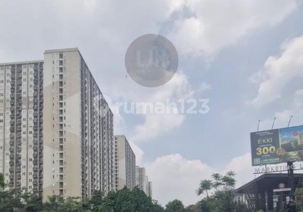 2BR Apartment in Podomoro Golf View Apartment - Cimanggis, Depok