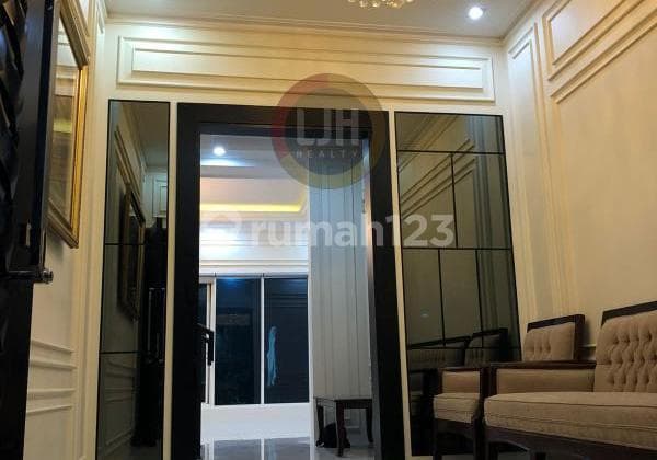 Rumah SIap Huni Posisi Boulevard di Perumahan Citragran Cibubur