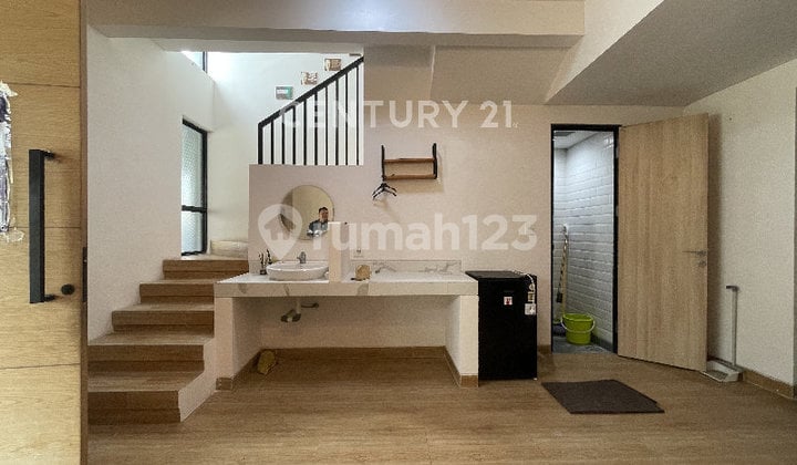 Rumah Bagus 2 Lantai Strategis Nyaman Dekat Kampus Uph dan Tol Rumah Bagus 2 Lantai Strategis Nyaman Dekat Kampus Uph dan Tol