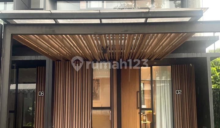 Rumah Bagus Strategis Fasilitas Lengkap Nyaman Buat Keluarga