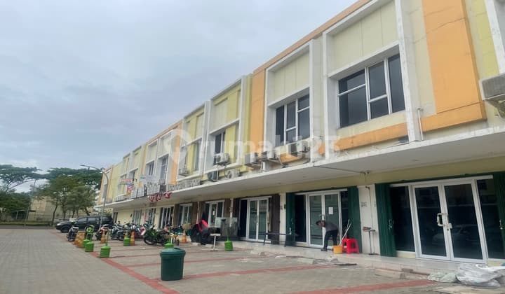 Ruko 2 Lantai Siap Pakai Lokasi Di Pusat Komersial Gading Serpong