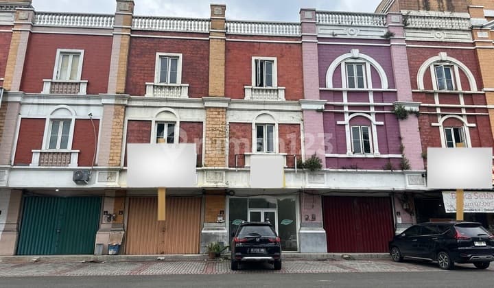 Disewakan Ruko Gandeng Bagus Strategis Ramai Dijalan Boulevard