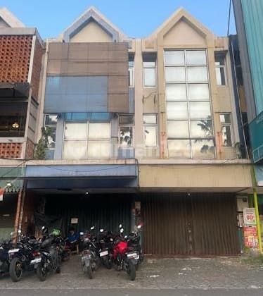 Ruko Bagus Dijalan Boulevard Strategis Ramai Dekat Mall dan Tol