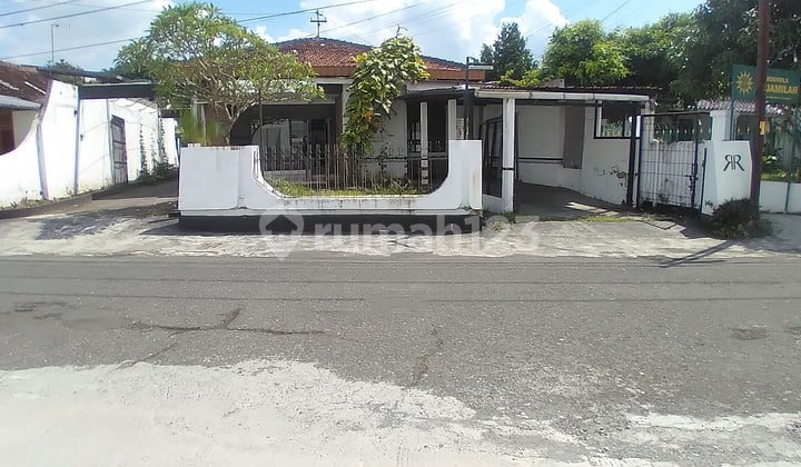 For Rent Large House Inside the Palace Fortress