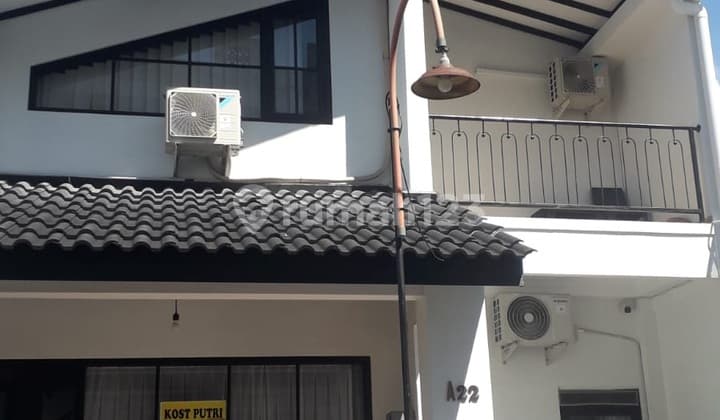 Dijual Rumah Kost 9 Kamar Eksklusif Full Furnished di Jalan Kaliurang KM 13 Dekat Kampus Uii