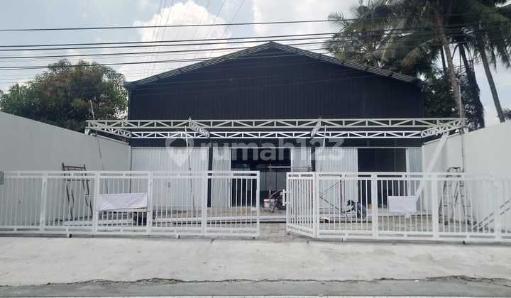 Dijual Ruang Usaha Di Jl. Palagan Km 12 Cocok Untuk Cafe, Kantor, Dan Gudang