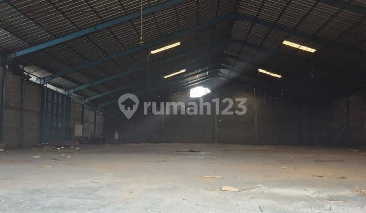 Rent Cheapest 2 Ha Warehouse Factory with Container Access in Pasuruan Industry