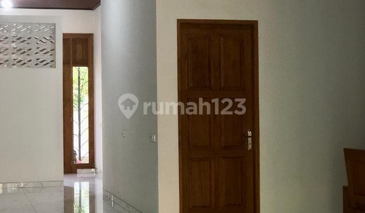 Jual Cepat Rumah Lebar Luas Siap Huni di Kupang Surabaya Dekat Sukomanunggal Darmo