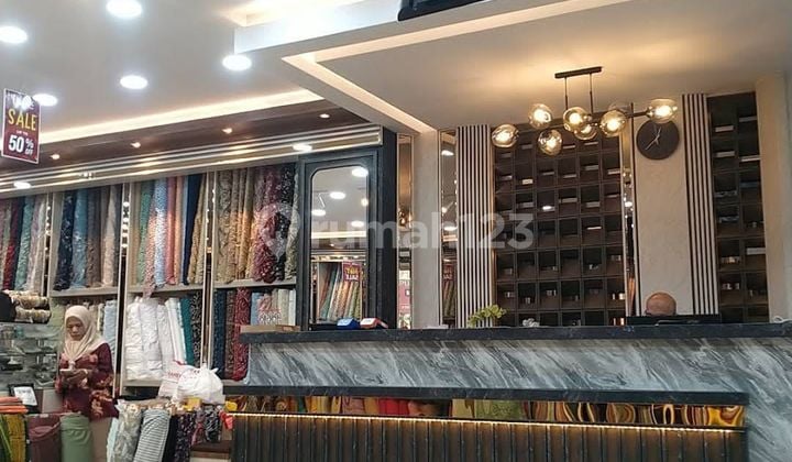 Termurah Ruko Luas Siap Pakai di Pakuwon Square Dekat Pakuwon Mall Ciputra Citraland Graha Family