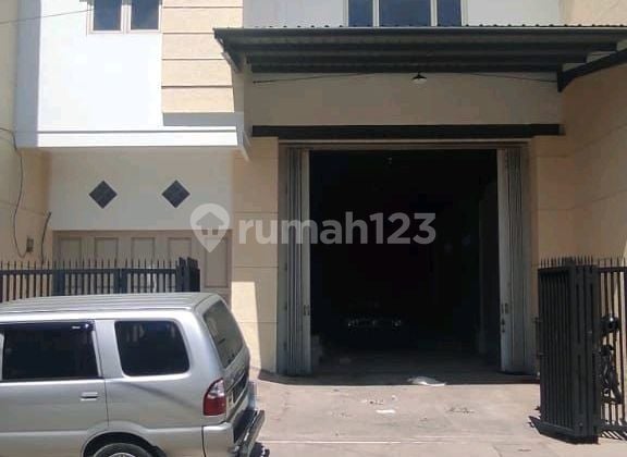 Sewa Gudang Luas Siap Huni Murah Pesapen Surabaya Dekat Perak Rajawali Sewa Gudang Luas Siap Huni Murah Pesapen Surabaya Dekat Perak Rajawali