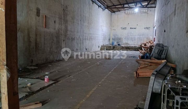 Termurah Gudang Luas Pusat Surabaya Dekat Tol Demak