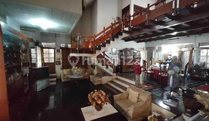 Cheapest 2-Story Ready-to-Occupy House in Dukuh Kupang, Near Mayjend Sungkono, Hr Muhammad Ciputra