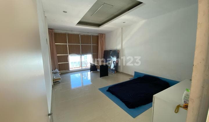 Cheapest Sale 4-Story Shop House Ready to Occupy Commercial Manyar Surabaya Near Merr Galaxy Mall