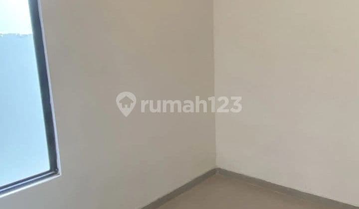 Termurah Rumah Minimalis 2 Lantai Siap Huni Dekat Merr Mulyosari Pakuwon City