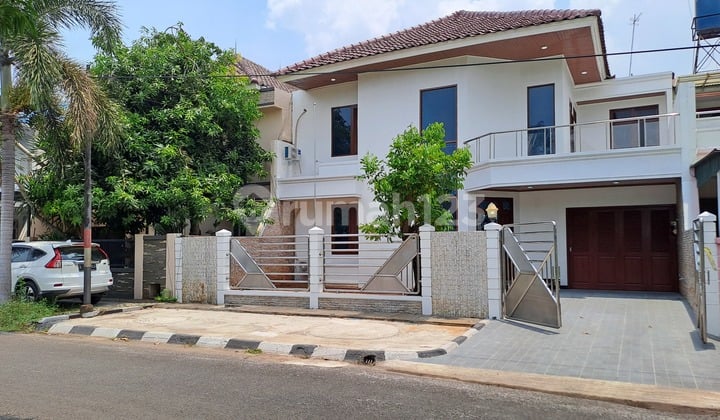 Rumah Siap Huni 2 Lantai di Taman Modern Cakung Jakarta Timur