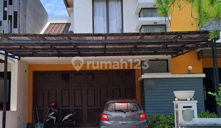 Dijual Rumah 2 Lantai di Harapan Indah, Bekasi