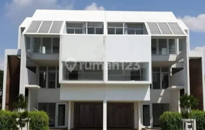 Dijual Rumah 3 Lantai Dalam Cluster di Harapan Indah