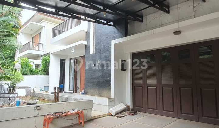 Dijual Rumah 2 Lantai di Cluster Heliconia, Harapan Indah, Bekasi