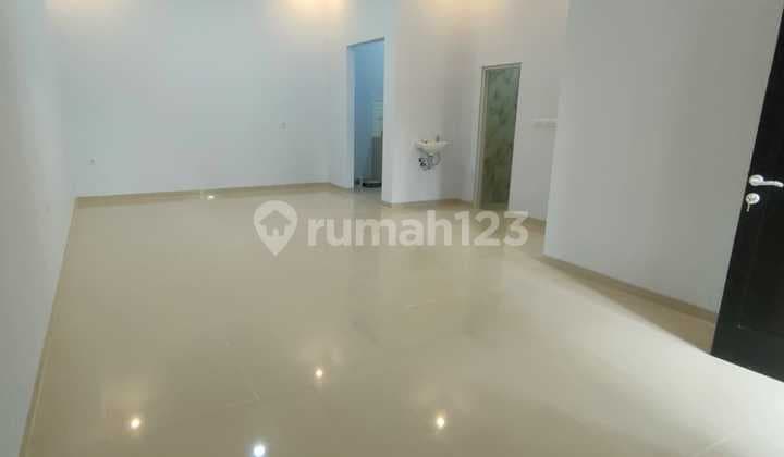 Rumah Dekat Sumarecon Crown Gading di Cluster Unicorn Bekasi