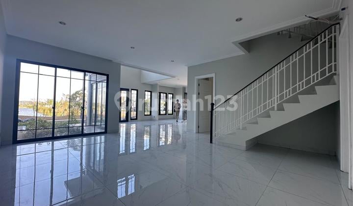 Rumah View Danau di Cluster Jasmia Scg Bekasi