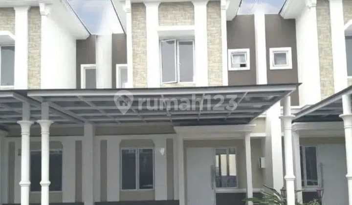 Rumah Lebar 6 X 17 di Cluster North Thames JGC Cakung