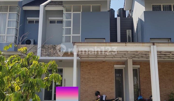 Rumah 2 Lantai di Cluster Vasana Harapan Indah Bekasi