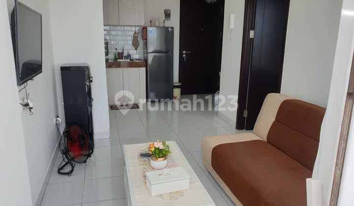 Apartemen Full Furnished 1 Br Siap Pakai Dekat dengan Beberapa Sekolah Juga Pusat Pembelanjaan dan Perkantoran di Bsd(Hendjulpem)