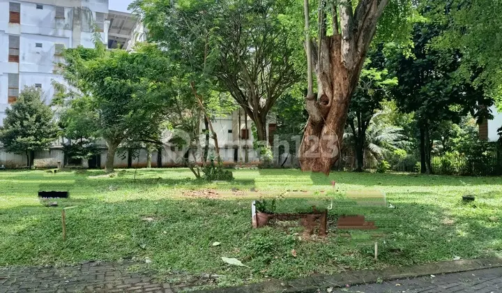 Plot of Land in a Quiet Housing Complex Near Offices, Schools, and Shopping Centers in Foresta BSD (Rimad)