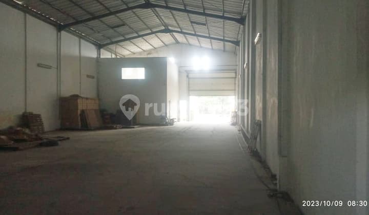 Gudang Siap Pakai dan Bebas Pungli di Kompleks Pergudangan yang Nyaman dan Bebas Banjir serta Dekat Jalan Tol di Taman Tekno Bsd