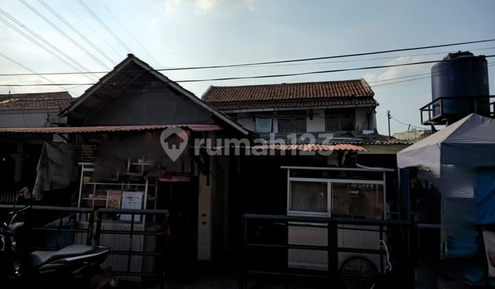 Nice House Unfurnished Certificate of Ownership in Beji, Depok